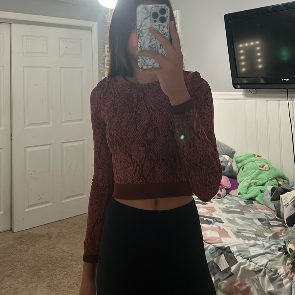 Fabletics Fitted Seamless Long-Sleeve